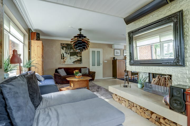 Vrijstaande woning te koop: Pastoor Cleerbesemlaan 9, 'T Veld