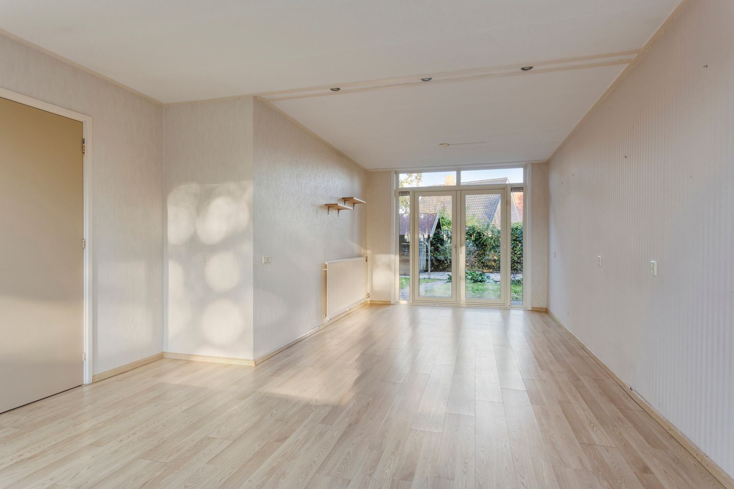 Photo 5 of Molepaed 49