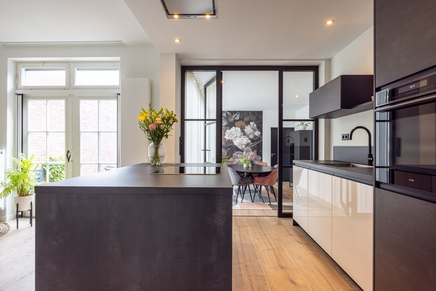 Foto 10 van Raadhuisstraat 48