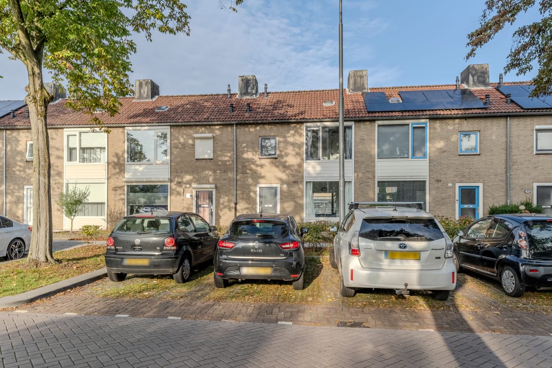 Foto 23 van Beneluxlaan 155