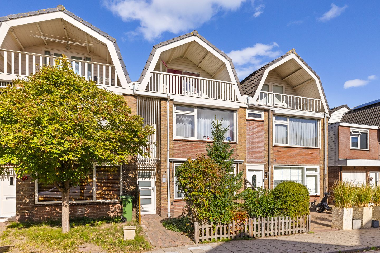 Foto 1 van Burgemeester Bratstraat 34