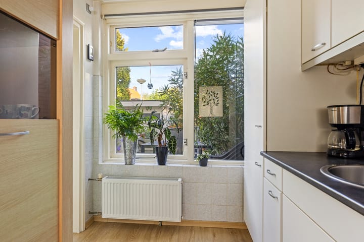 Foto 10 van Burgemeester Bratstraat 34