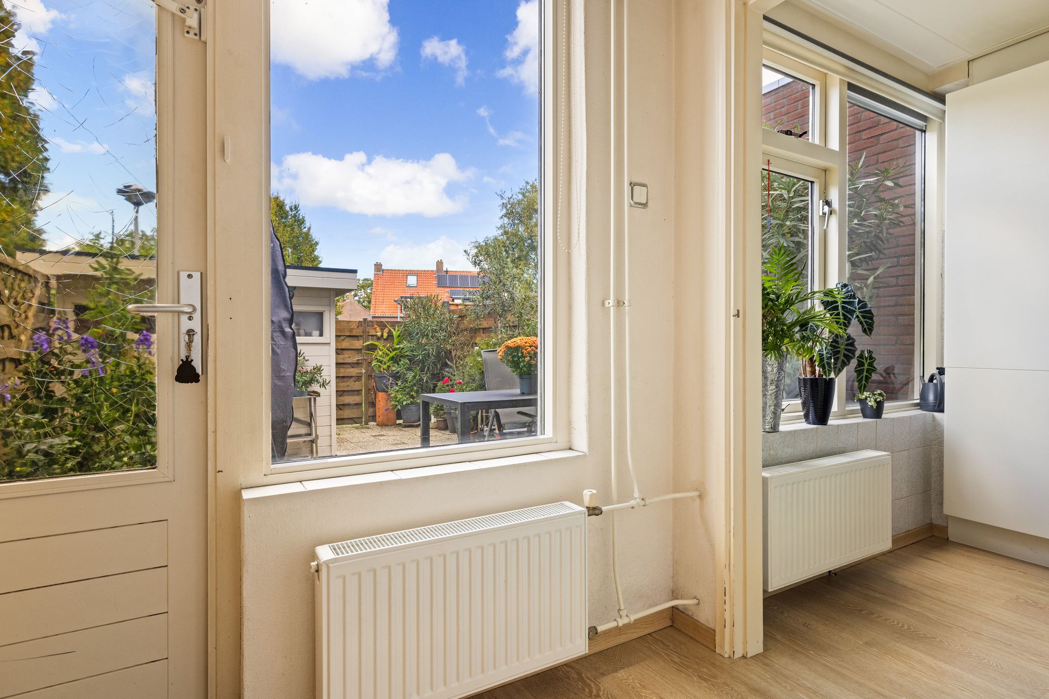 Foto 15 van Burgemeester Bratstraat 34