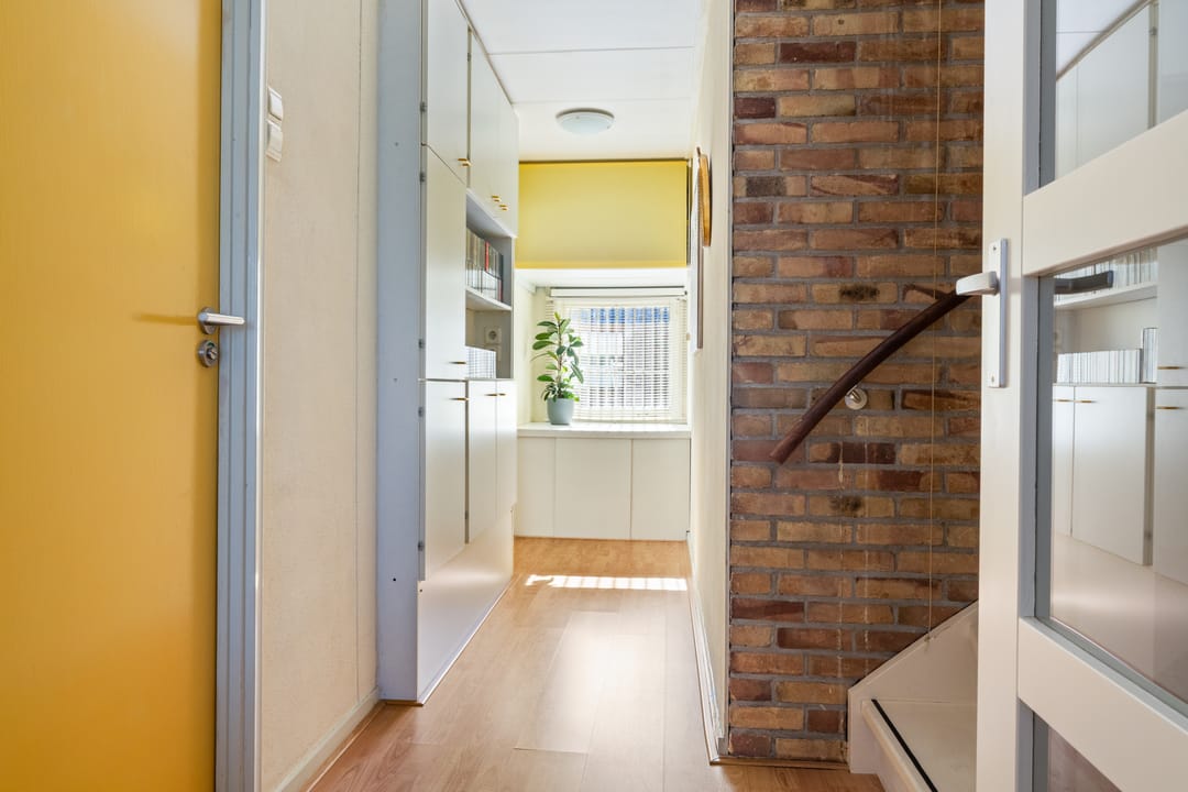 Foto 23 van Burgemeester Bratstraat 34