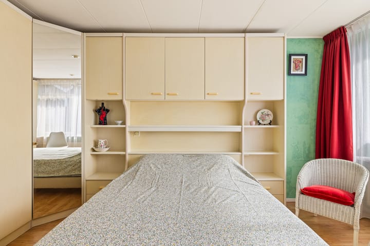 Foto 28 van Burgemeester Bratstraat 34