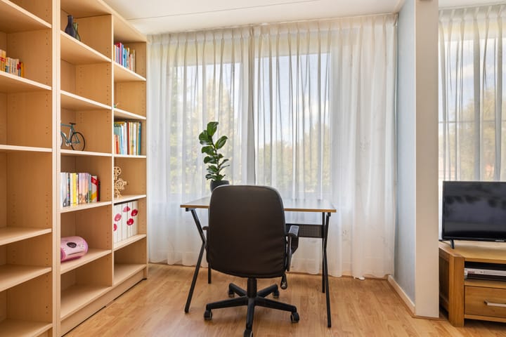 Foto 32 van Burgemeester Bratstraat 34