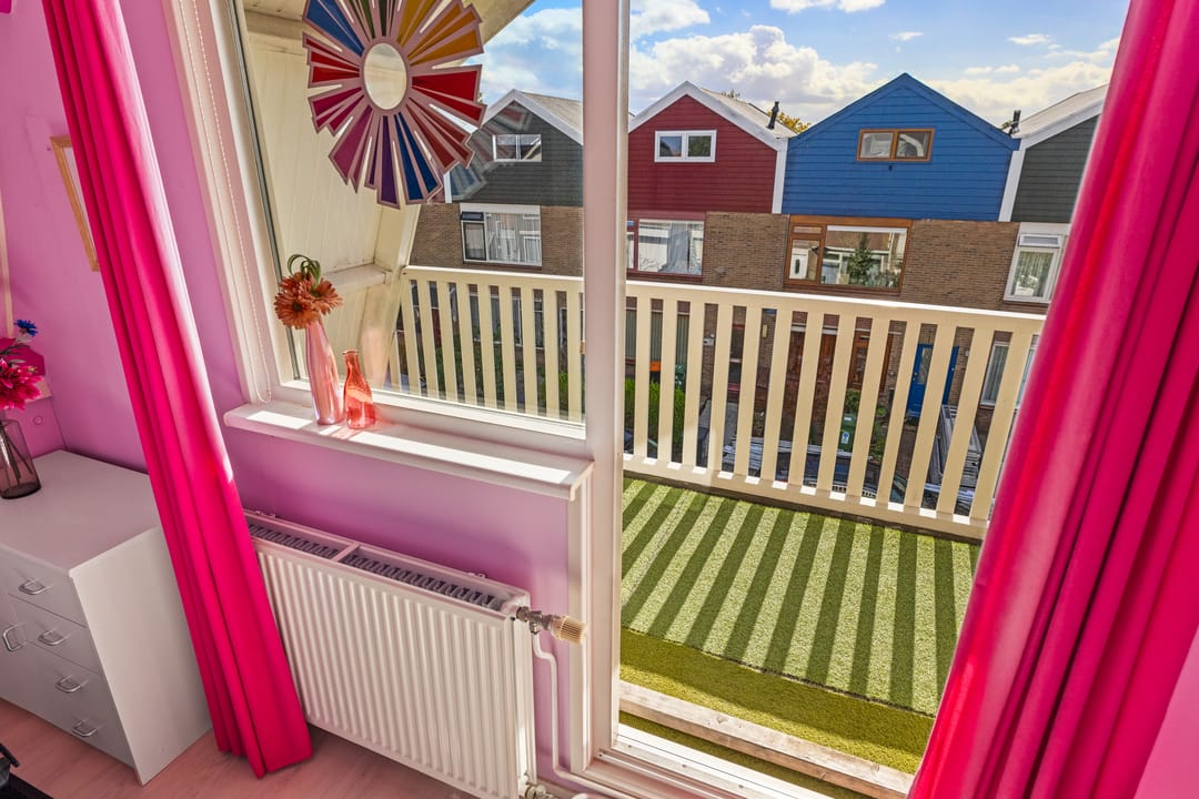 Foto 46 van Burgemeester Bratstraat 34