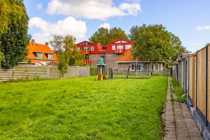 Foto 50 van Burgemeester Bratstraat 34