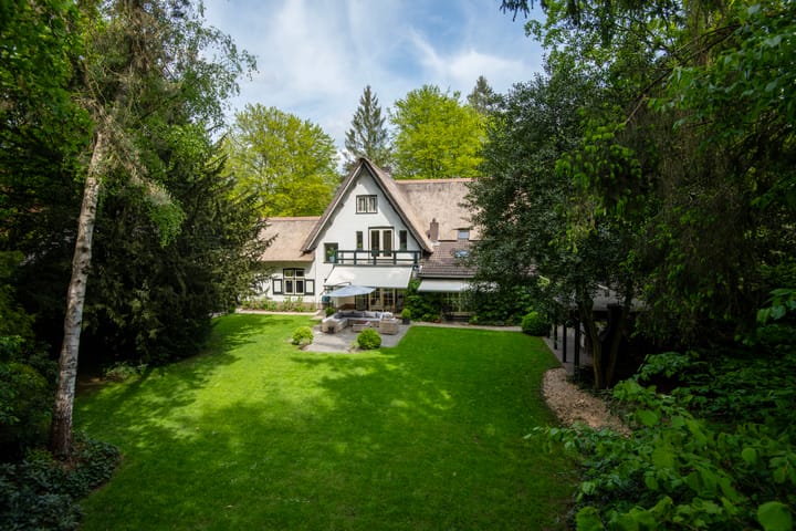 Photo 49 of 2e Beukenlaan 4