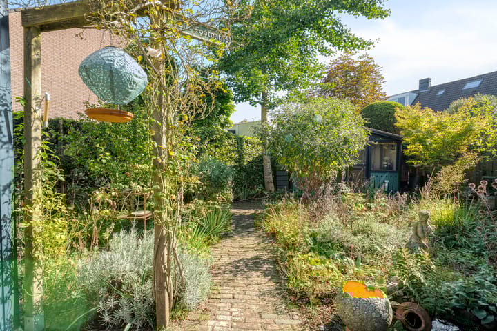 Photo 28 of M van Zwaanenburghstraat 38