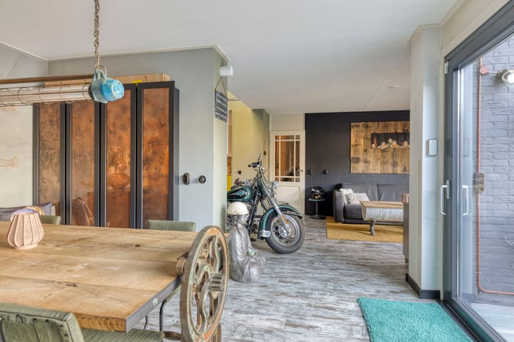 Foto 8 van Lamoenstraat 49