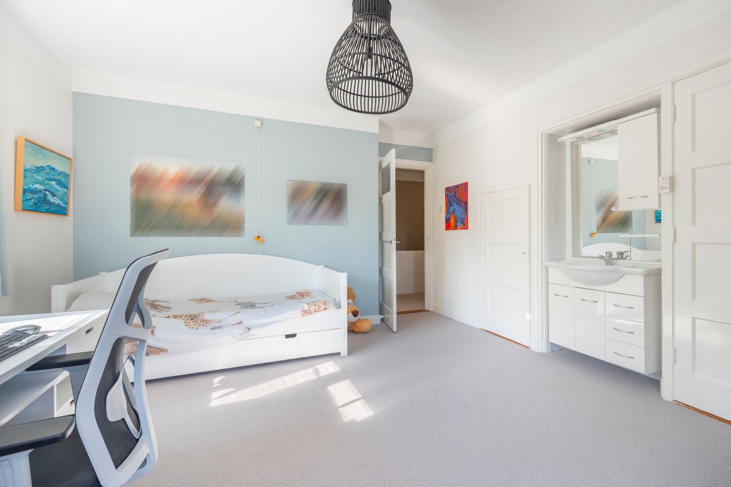 Photo 40 of Godelindeweg 50