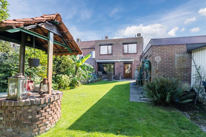 Foto 26 van Pastoor Sprangersstraat 2