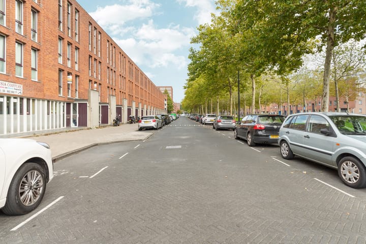 Photo 20 of Bijlmerdreef 834