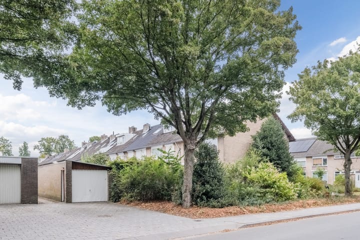 Foto 32 van Adriaen Banckertstraat 1