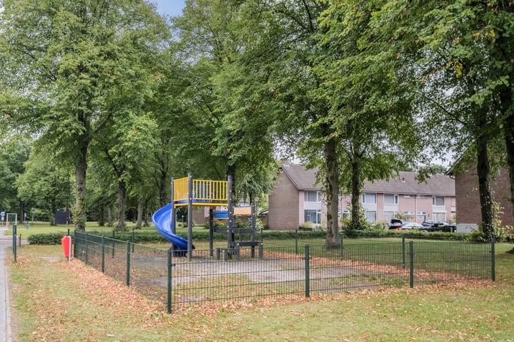 Foto 36 van Adriaen Banckertstraat 1