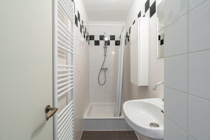 Foto 16 van Van den Boschstraat 311