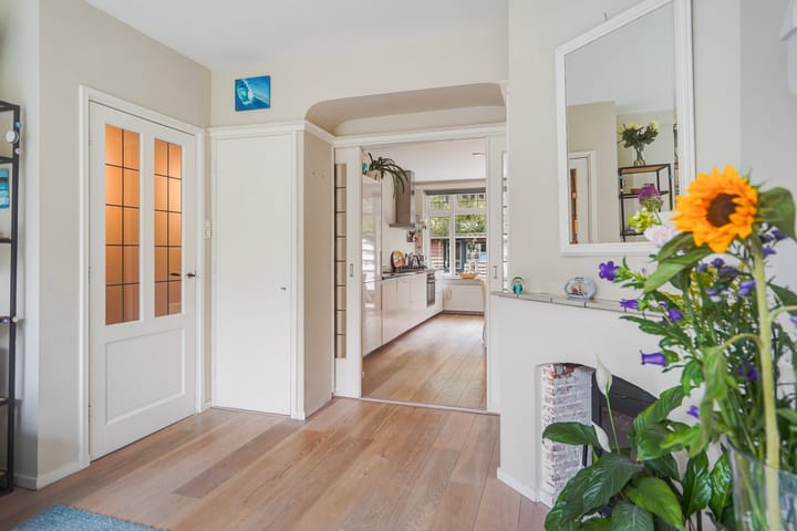 Foto 9 van Rozenstraat 102