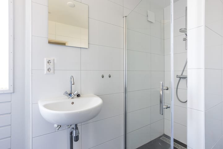 Photo 16 of Pauwenstraat 9