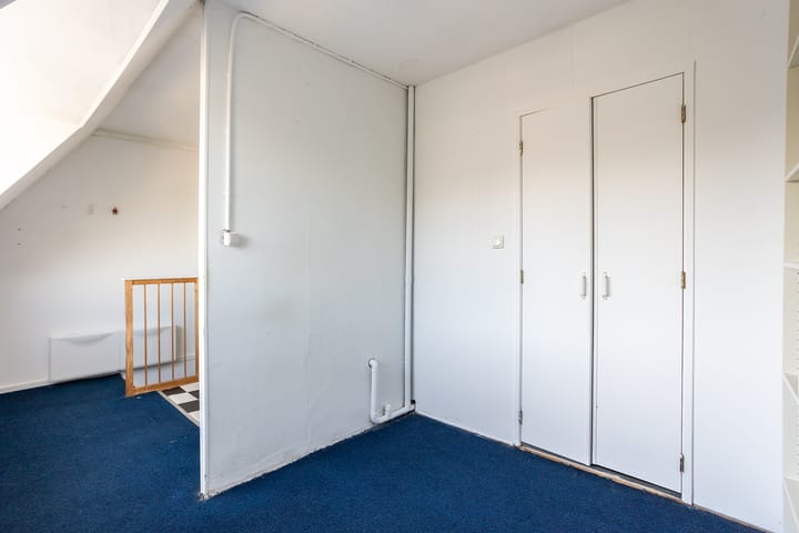 Photo 20 of Pauwenstraat 9