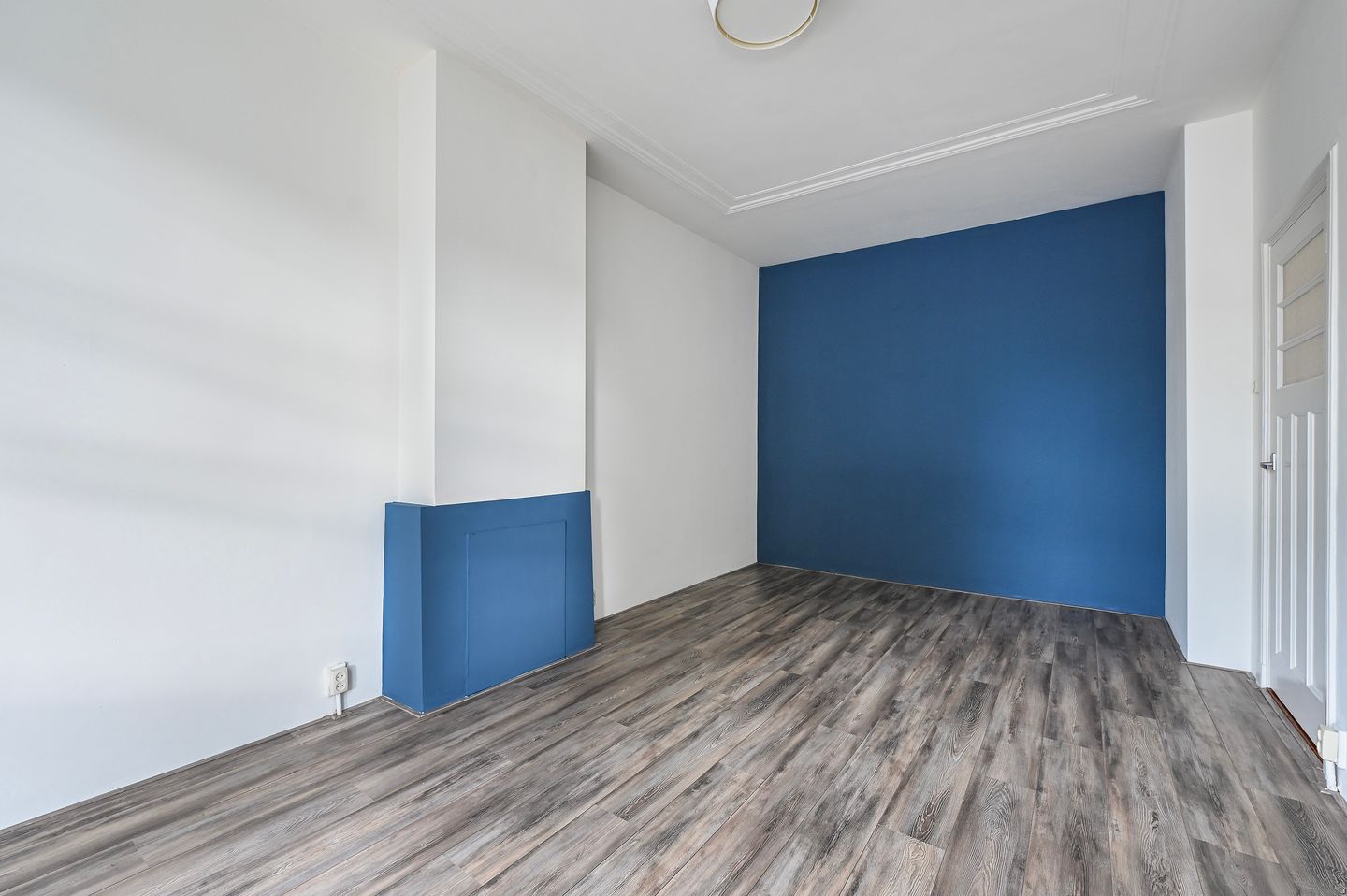 Photo 14 of van de Wateringelaan 104