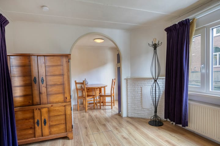 Foto 9 van Van Maanenkade 224