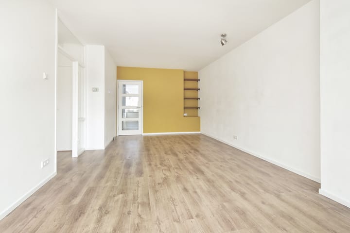 Foto 3 van Lorentzplein 6