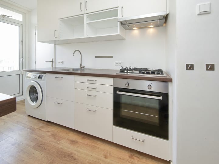 Foto 5 van Lorentzplein 6