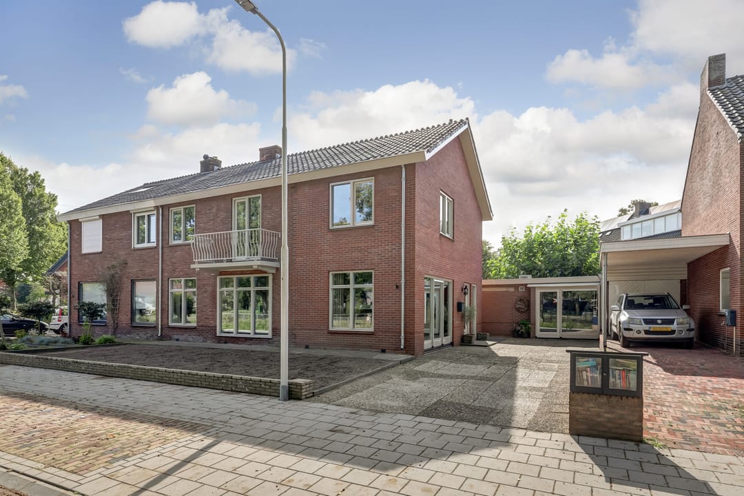 Foto 1 van Buitenzorglaan 18