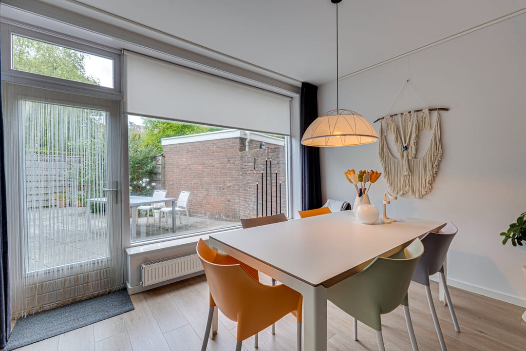 Photo 11 of Zonnebloemstraat 15