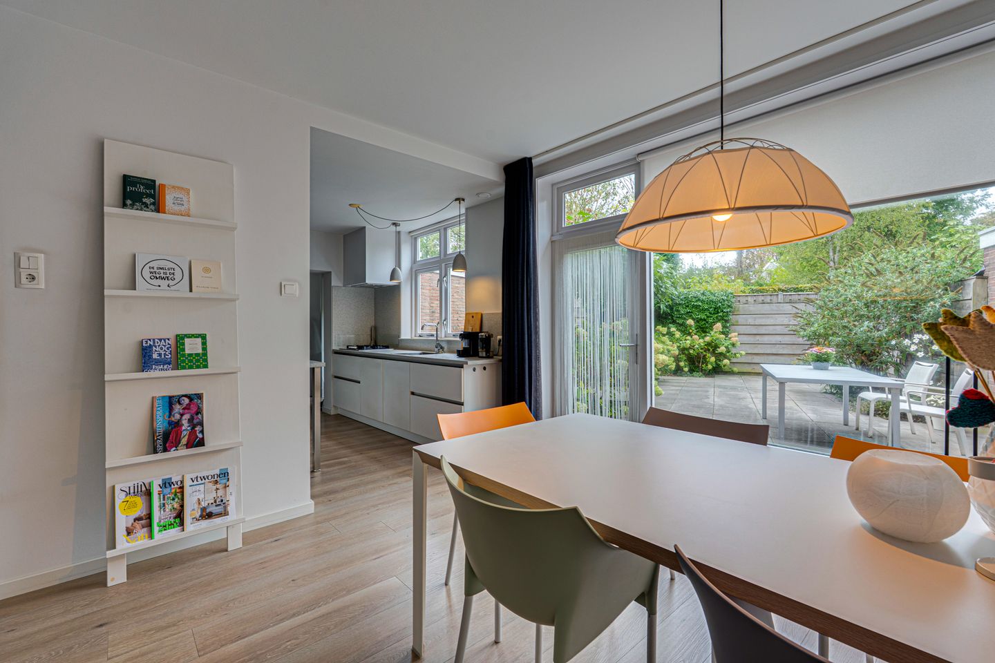 Photo 14 of Zonnebloemstraat 15