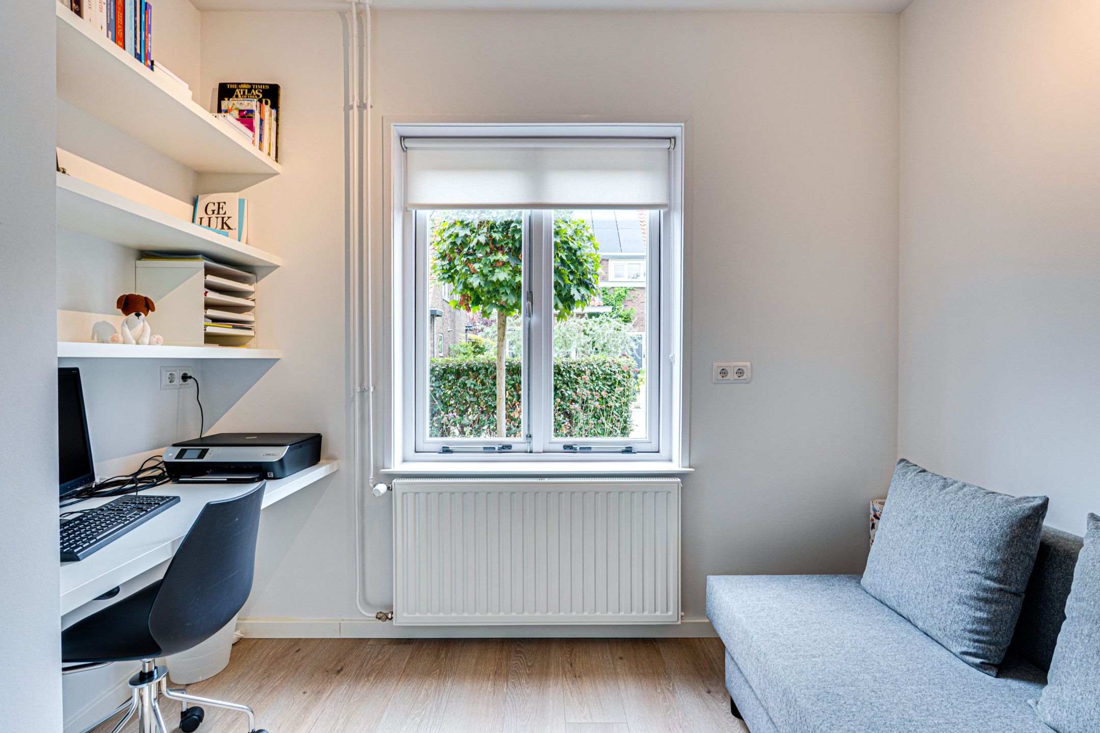 Photo 27 of Zonnebloemstraat 15