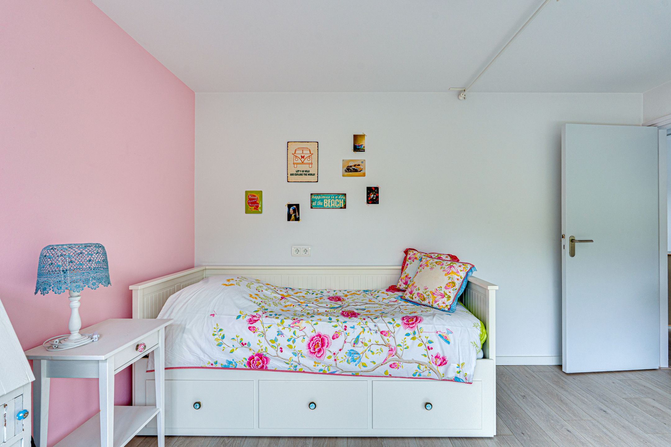 Photo 33 of Zonnebloemstraat 15