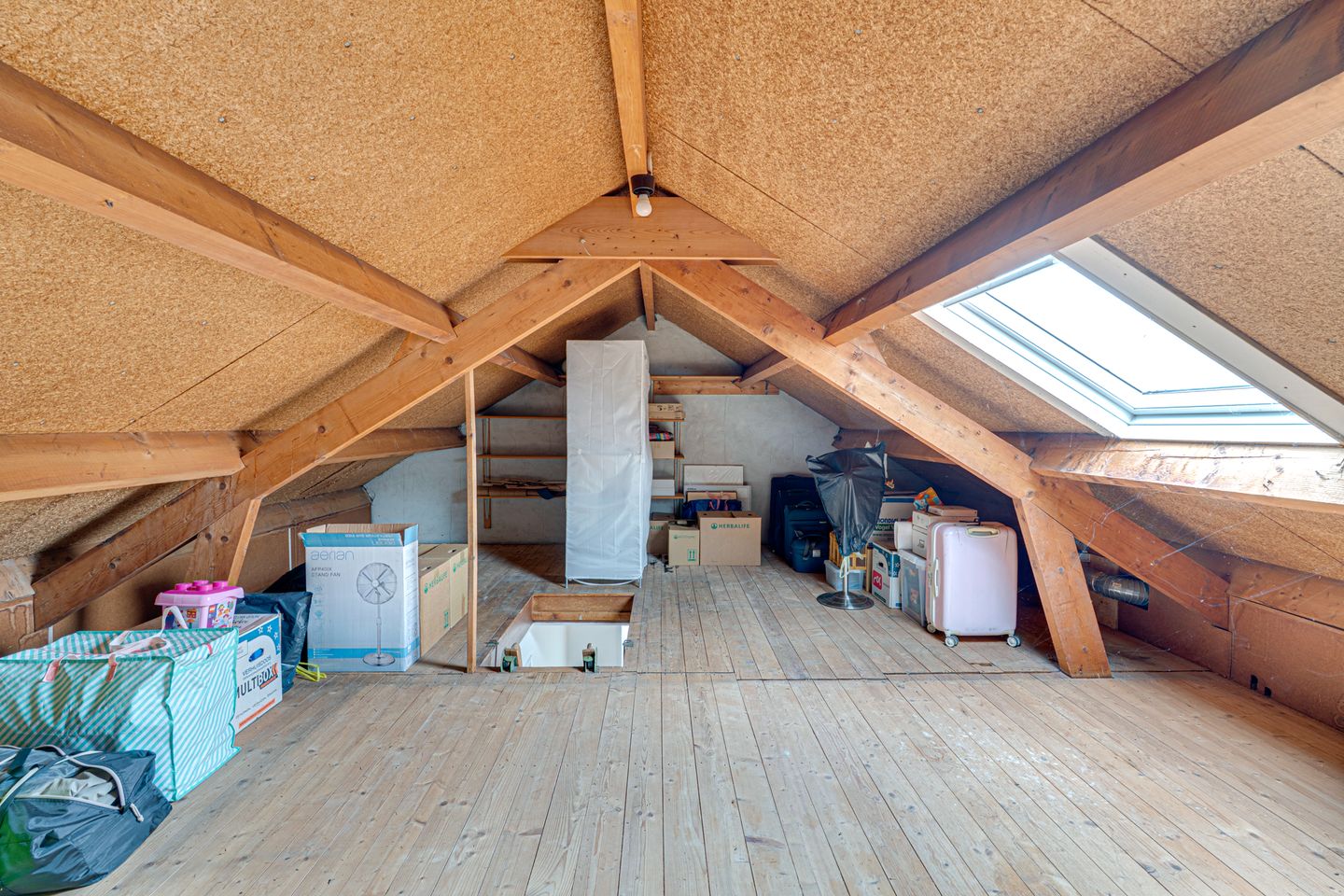 Photo 40 of Zonnebloemstraat 15