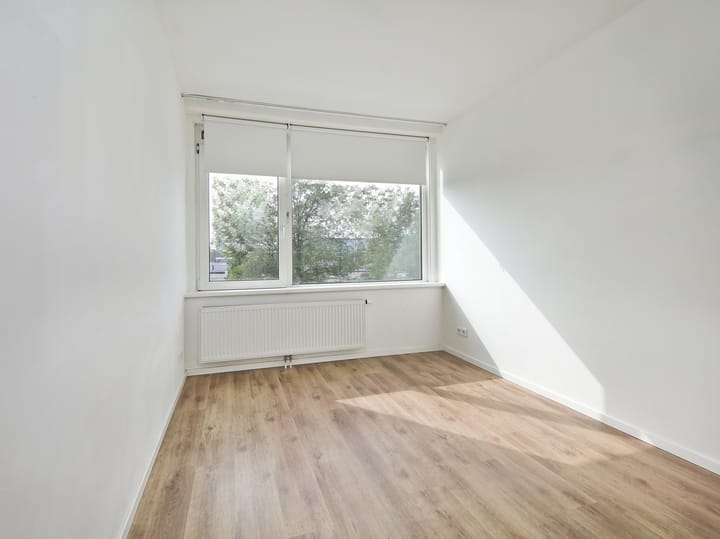 Foto 28 van Lorentzplein 6