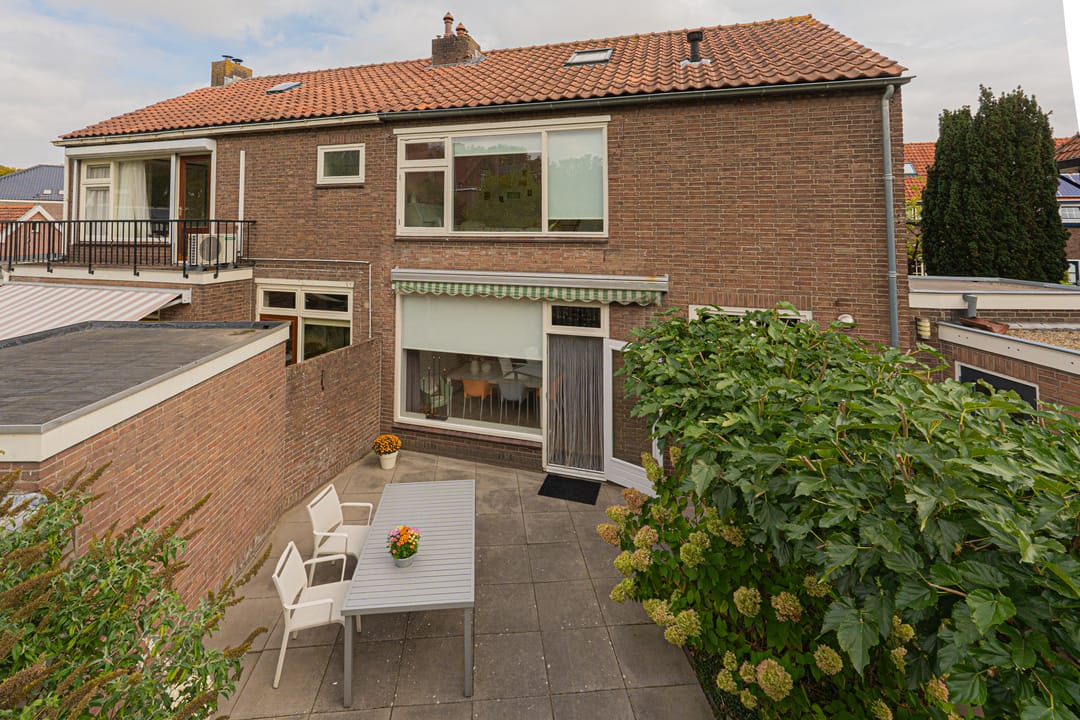 Photo 52 of Zonnebloemstraat 15