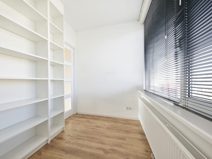 Foto 32 van Lorentzplein 6