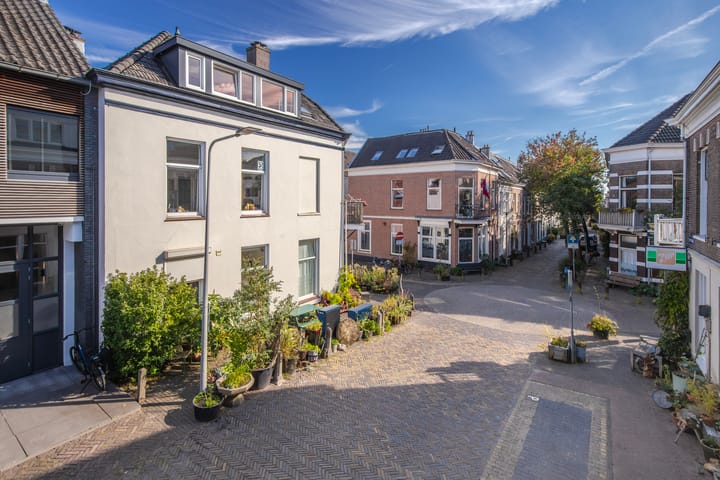 Photo 3 of Nijhoffstraat 130