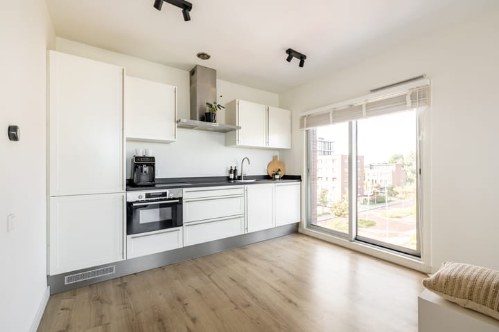 Photo 3 of Melbournestraat 44