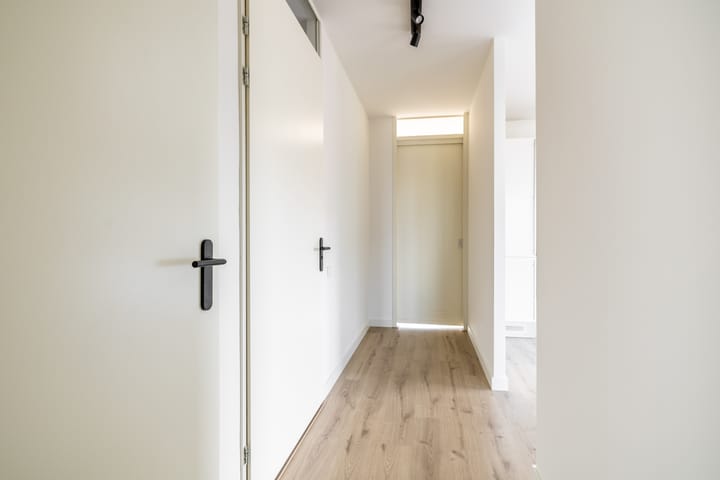 Photo 24 of Melbournestraat 44