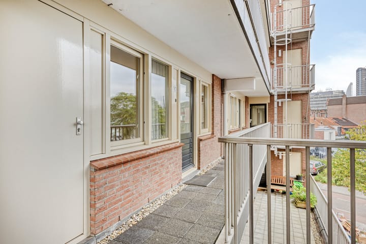 Foto 11 van Methusalemplein 10