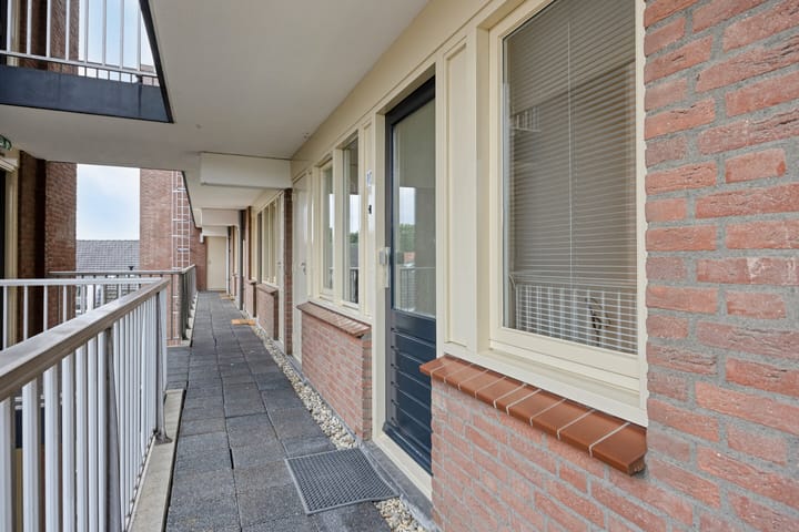 Foto 12 van Methusalemplein 10