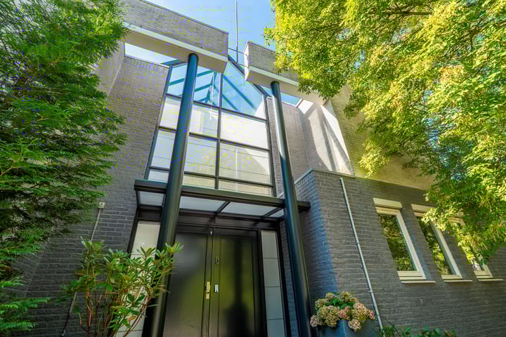 Foto 12 van Lutsborgsweg 23