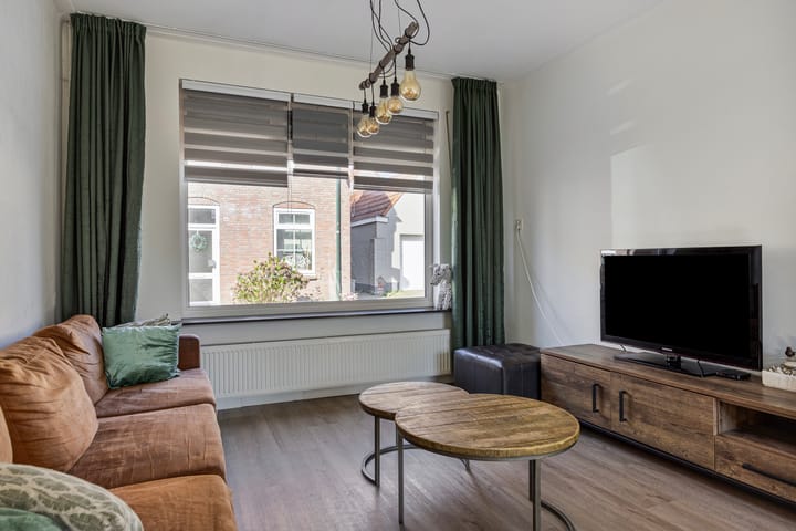 Photo 9 of Hoogstraat 49