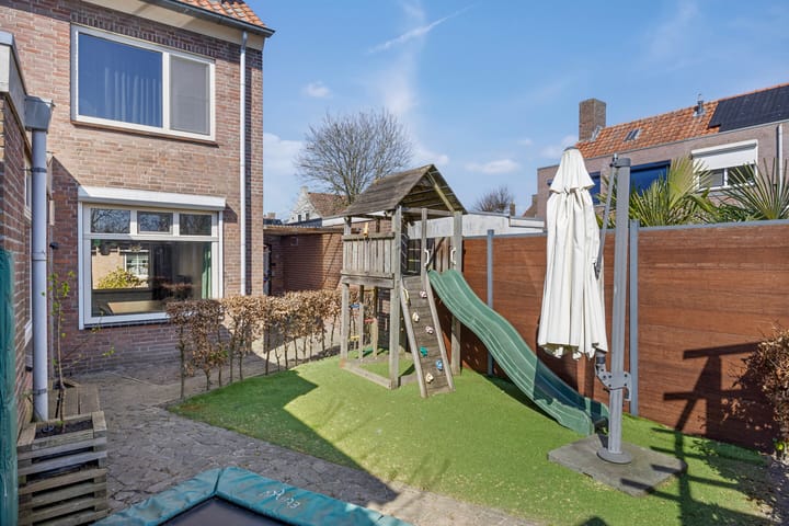 Photo 35 of Hoogstraat 49