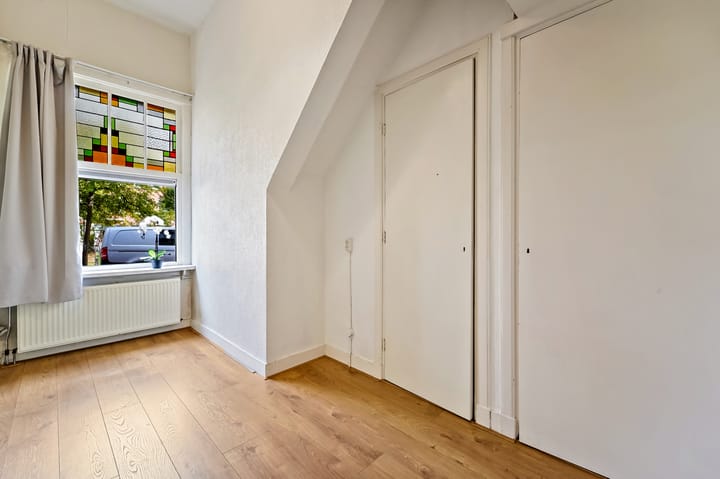 Foto 21 van Aarnout Drostlaan 35