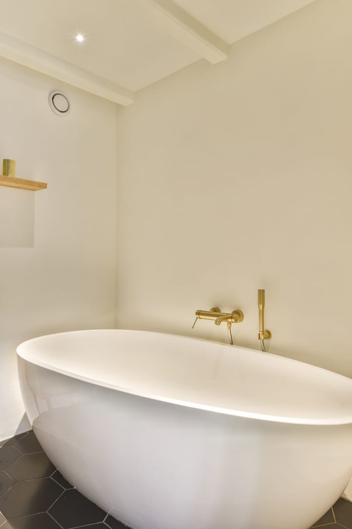 Photo 23 of Van Oldenbarneveldtstraat 6-H