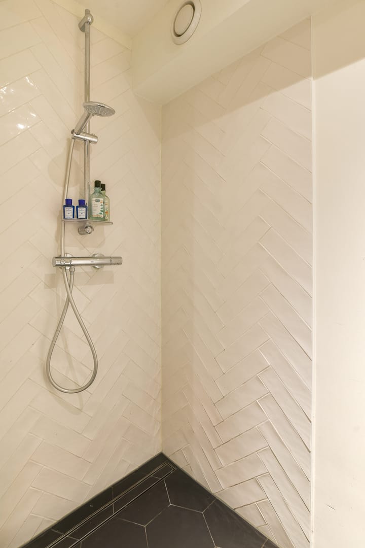 Photo 29 of Van Oldenbarneveldtstraat 6-H