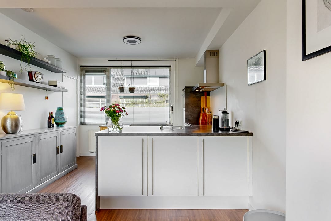 Foto 8 van Parallelweg 22