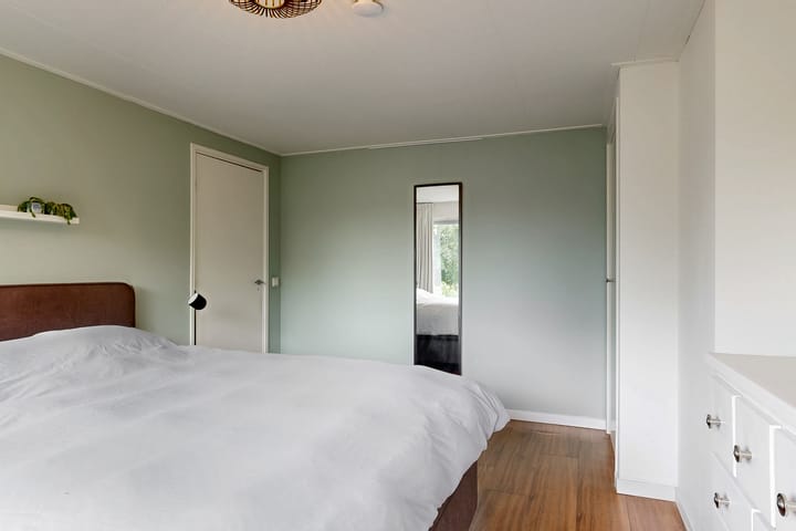 Foto 16 van Parallelweg 22